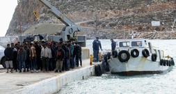 Flüchtlingsboot mit 50 Menschen vor Kreta gekentert: Mindestens drei Tote