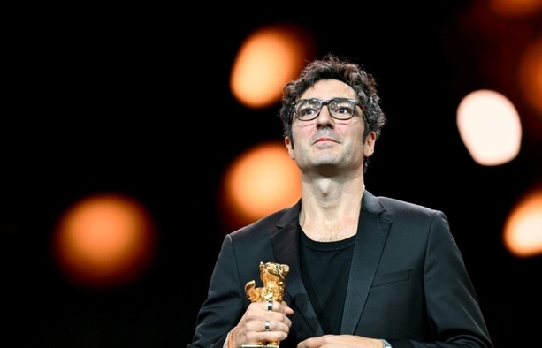 Bild vergr&ouml;&szlig;ern: Deutscher Film Gelbe Briefe gewinnt Goldenen Bären der Berlinale