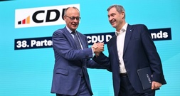 CDU ringt um Profil: Parteitag sucht Distanz zu SPD - bleibt aber vielfach vage