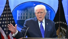 Nach EU-Stopp von Handelsabkommen: Trump droht mit noch höheren Zöllen