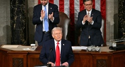 Trump wirft Iran Bau von Raketen für Angriff auf USA vor