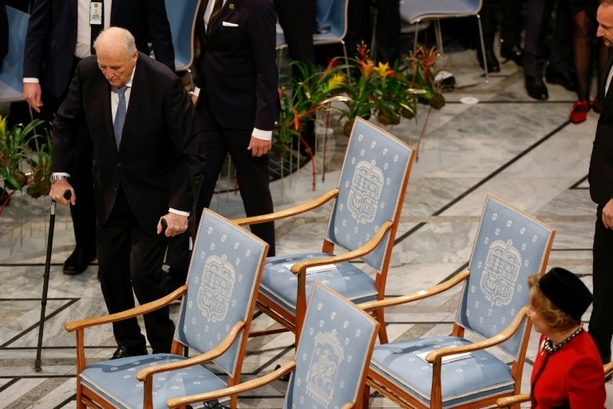 Bild vergr&ouml;&szlig;ern: Infektion: Norwegens König Harald V. muss länger in Klinik auf Teneriffa bleiben