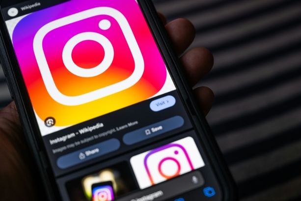 Bild vergr&ouml;&szlig;ern: Instagram will Eltern bei Suizid-Suchanfragen ihrer Kinder warnen