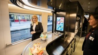 Deutsche Bahn stellt Sofortprogramm für saubere Züge und Bordbistros vor