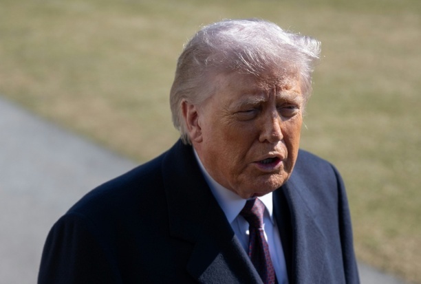 Bild vergr&ouml;&szlig;ern: Trump äußert sich unzufrieden über Iran-Gespräche und lässt Militäreinsatz weiter offen