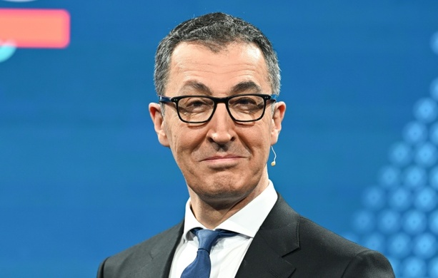 Bild vergr&ouml;&szlig;ern: Ordnung und Steuerung: Özdemir rät Grünen zu Realitätsnähe bei Migration