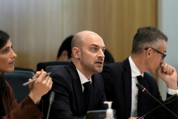 Bild vergr&ouml;&szlig;ern: Frankreich bereit zur Verteidigung der Golfstaaten und Jordaniens