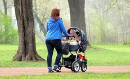 Frauen weiter selten Haupteinkommensbezieher in Paarhaushalten