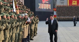 Nordkorea enthüllt offenbar erstmals Statue von Machthaber Kim