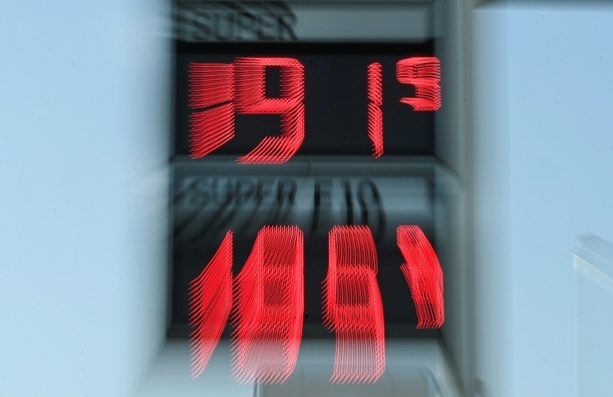 Bild vergr&ouml;&szlig;ern: Sprunghaft gestiegene Energiepreise: Politik diskutiert über Folgen