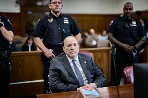 Vergewaltigungsvorwurf: Harvey Weinstein kommt erneut vor Gericht