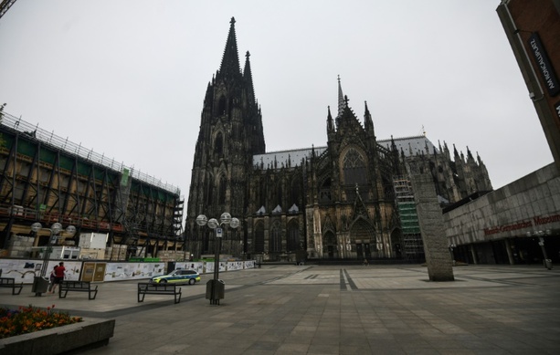 Bild vergr&ouml;&szlig;ern: Kölner Dom kostet künftig für Touristen Eintritt