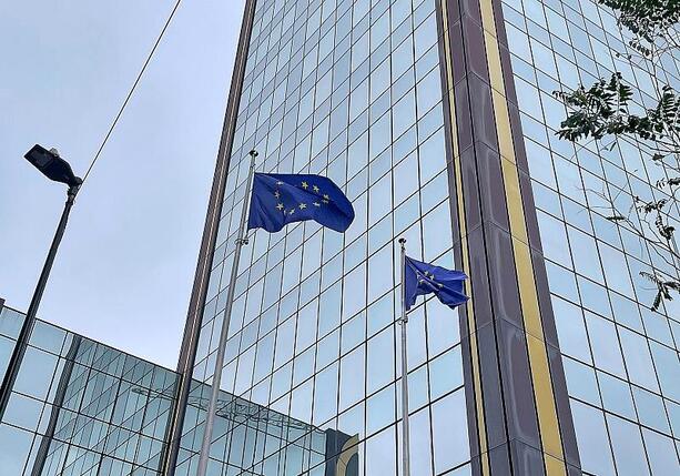 Bild vergr&ouml;&szlig;ern: EU-Beamte kritisieren unpräzise Luftschläge im Iran