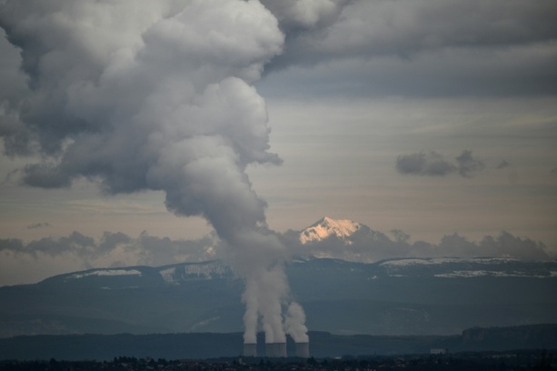 Bild vergr&ouml;&szlig;ern: Verteter von 30 Ländern zu Atomenergie-Gipfel in Paris erwartet