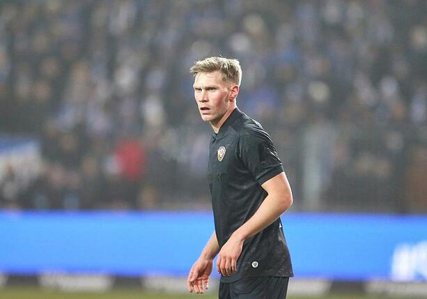 Bild vergr&ouml;&szlig;ern: 2. Bundesliga: KSC sichert sich spätes Remis gegen Dresden