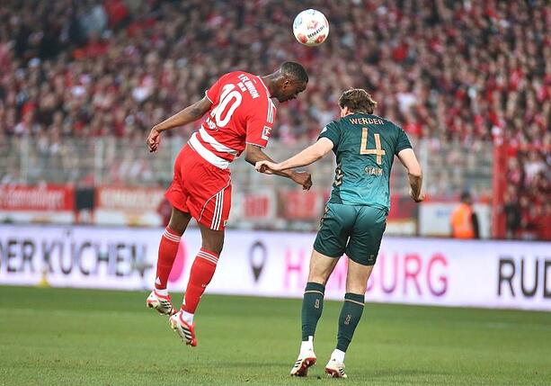 Bild vergr&ouml;&szlig;ern: 1. Bundesliga: Bremen holt bei Union wichtigen Sieg im Abstiegskampf