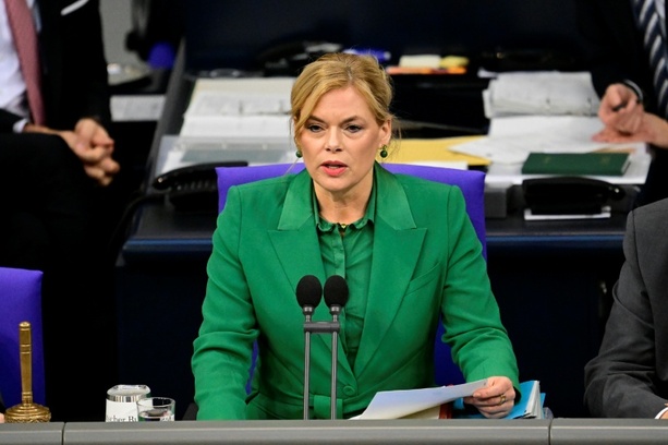 Bild vergr&ouml;&szlig;ern: Klöckner in Kiew eingetroffen - Rede vor ukrainischem Parlament geplant