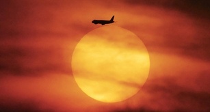 Teures Kerosin: Fluggesellschaften aus Asien und Australien erhöhen Ticketpreise