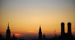 Tödlicher Fußtritt in München: Mehr als fünf Jahre Haft für 31-Jährigen