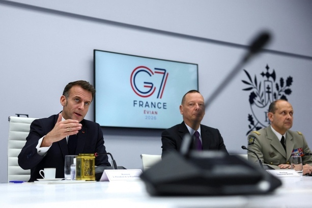 Bild vergr&ouml;&szlig;ern: Macron: G7 schließen Lockerung der Sanktionen gegen Russland trotz hoher Energiepreise aus