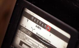 Studie: Haushalte zahlen deutlich zu viel für ihren Strom