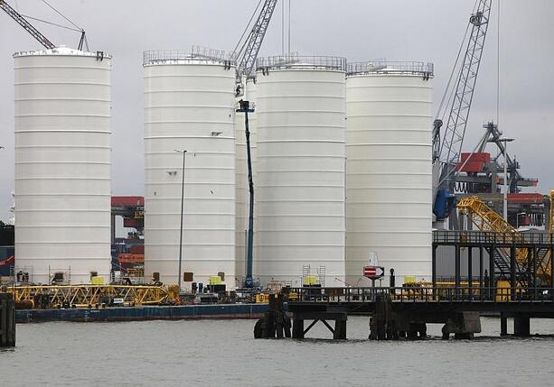 Bild vergr&ouml;&szlig;ern: Van Aken kritisiert US-Erlaubnis für russischen Ölverkauf