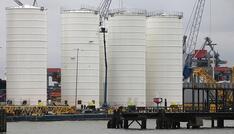 Van Aken kritisiert US-Erlaubnis für russischen Ölverkauf