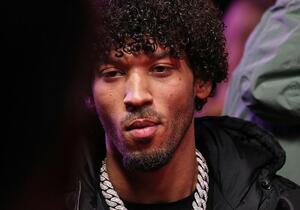 Lacazette und Jazeek an Spitze der Single-Charts