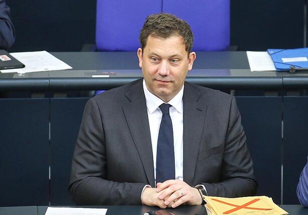 Bild vergr&ouml;&szlig;ern: Klingbeil offen für niedrigere Kostengrenze für Altersvorsorgedepot