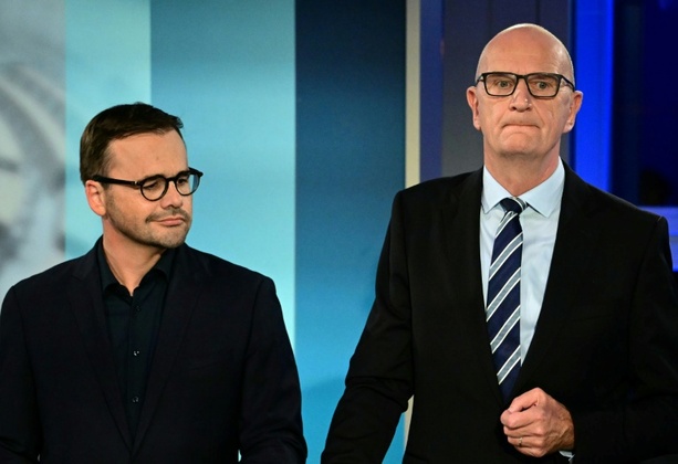 Bild vergr&ouml;&szlig;ern: SPD und CDU stimmen für Koalitionsvertrag: Weg für Rot-Schwarz in Brandenburg frei