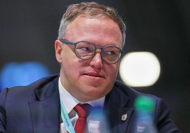 Bild vergr&ouml;&szlig;ern: Voigt schlägt wegen Iran-Krieg Aussetzen der CO2-Preise vor