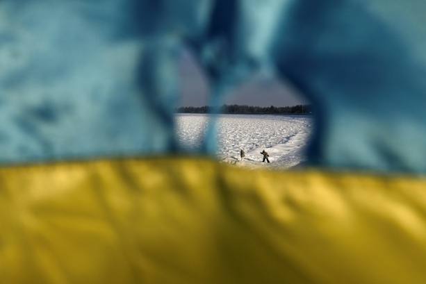 Bild vergr&ouml;&szlig;ern: Russischer Drohnenangriff auf Kiew am helllichten Tag – Verletzte in weiteren Regionen