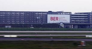 Warnstreik: Flughafen BER stellt am Mittwoch Flugverkehr ein