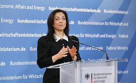 Reiche will Spritpreis-Maßnahmenpaket bis Anfang April abschließen