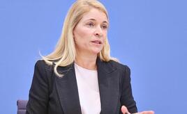 DB-Chefin gesteht Fehler bei Generalsanierung des Schienennetzes