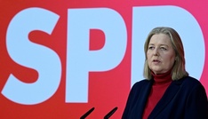 SPD-Chefin Bas fordert wegen hoher Spritpreise Übergewinnsteuer