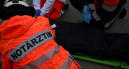 Baden-Württemberg: 16-jähriger Motorradfahrer stirbt bei Unfall in Gegenverkehr