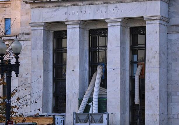 Bild vergr&ouml;&szlig;ern: US-Notenbank lässt Leitzins unverändert - und wird vorsichtiger