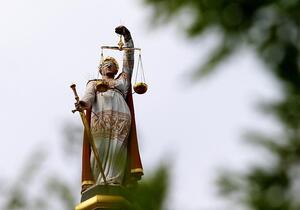 Korrupter Staatsanwalt in Hannover zu langer Haftstrafe verurteilt