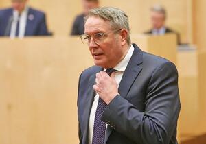 Schweitzer will USA bei Ramstein-Nutzung nicht einschränken