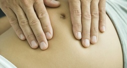 Bundestag debattiert über Pränataltests - Antrag fordert breitere Datengrundlage