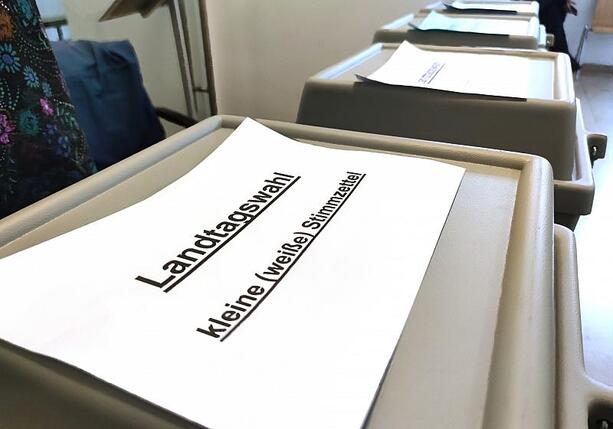 Bild vergr&ouml;&szlig;ern: Landtagswahl in Rheinland-Pfalz hat begonnen