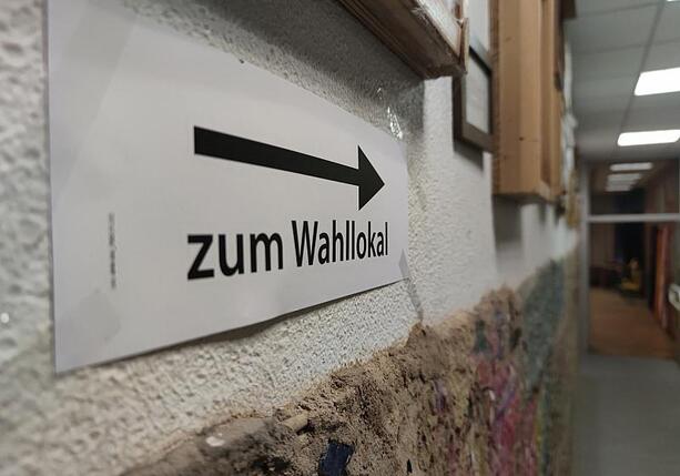 Bild vergr&ouml;&szlig;ern: Wahlbeteiligung in Rheinland-Pfalz bis 10 Uhr bei rund 40 Prozent