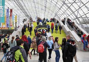 Erstmals über 300.000 Besucher auf Leipziger Buchmesse