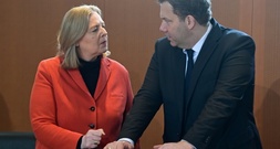 Spitzengremien der Bundesparteien beraten über Ergebnis der Landtagswahl