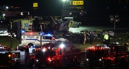 Kollision auf New Yorker Flughafen LaGuardia: Flugbetrieb vorerst eingestellt