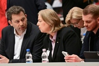 SPD-Generalsekretär gegen Klingbeil-Ablösung und will auch selbst im Amt bleiben