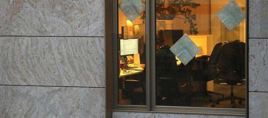 Knapp vier Millionen Erwerbstätige leisten Nachtarbeit