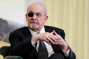 Schriftsteller Salman Rushdie nennt Trump 