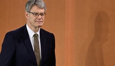 Verkehrsminister Schnieder: Bundesregierung wird Klimaziele einhalten